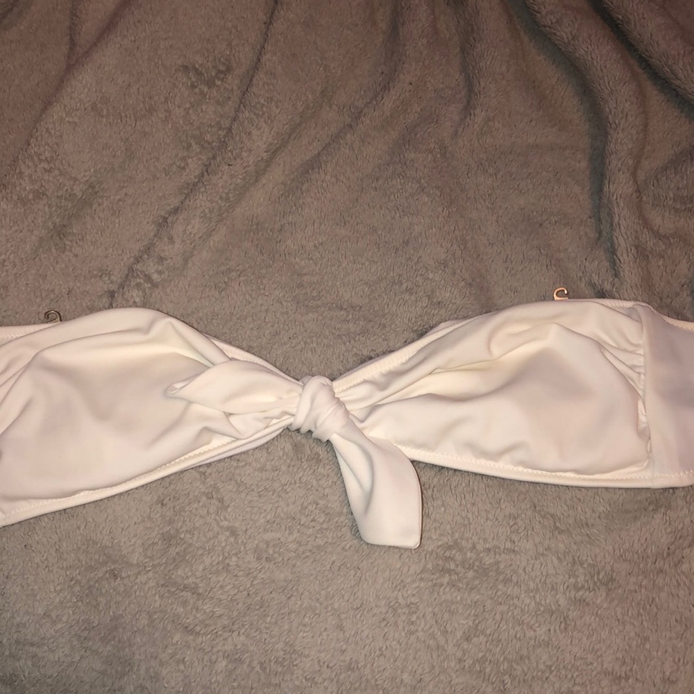 Strapless bathing suit top